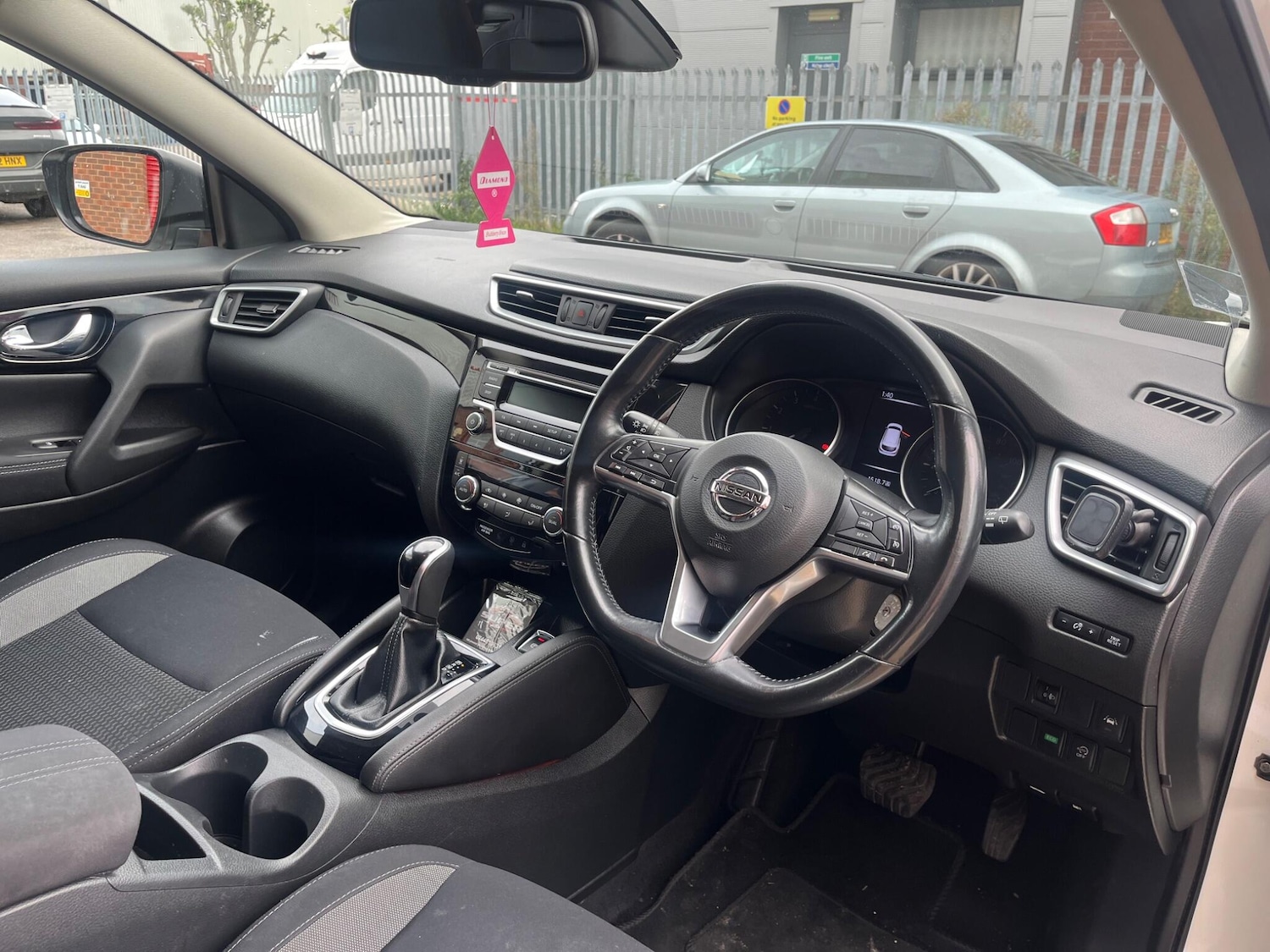 Used Nissan Qashqai 2017 for sale - 76433257: Photo 27