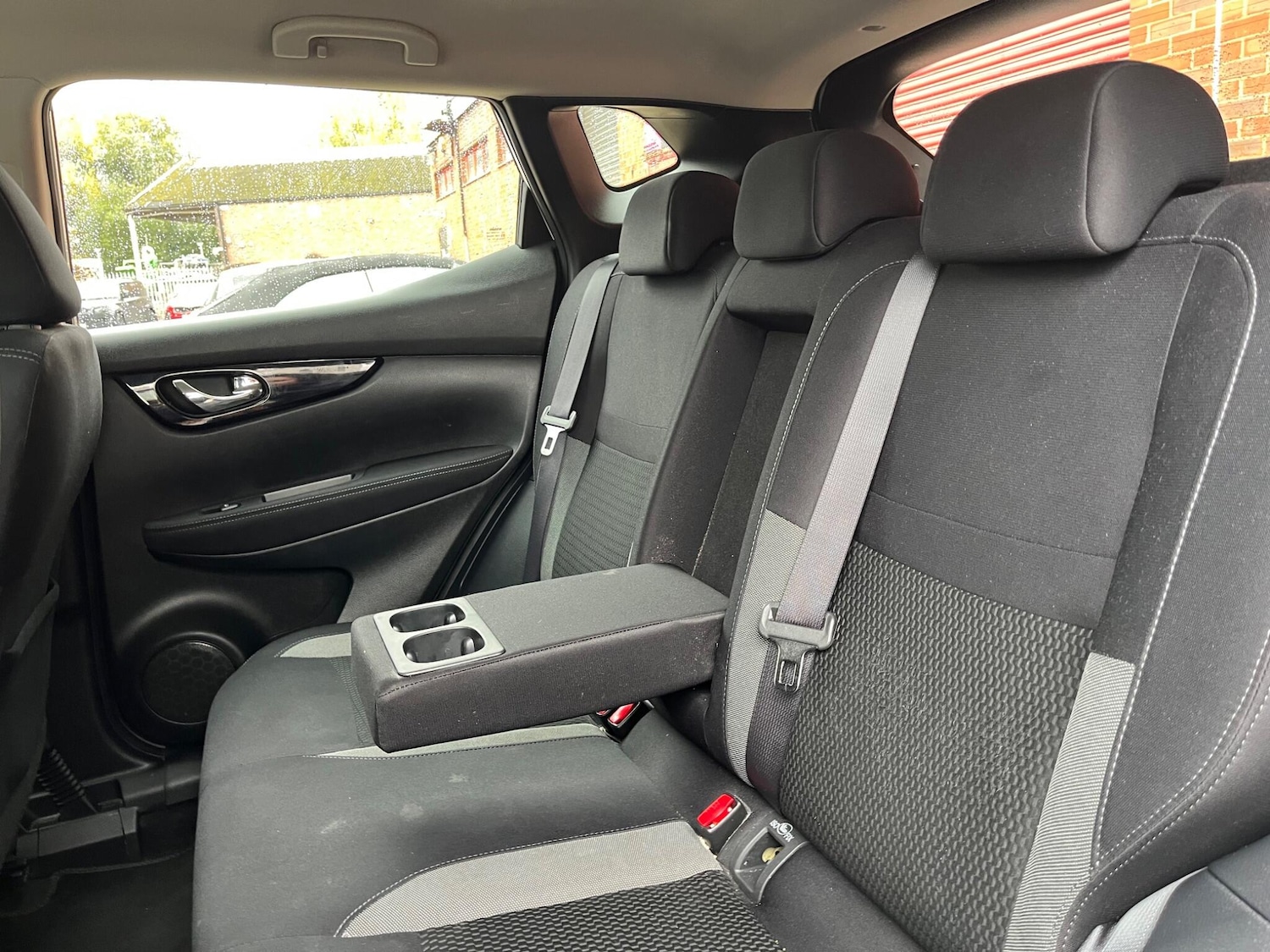 Used Nissan Qashqai 2017 for sale - 76433257: Photo 37