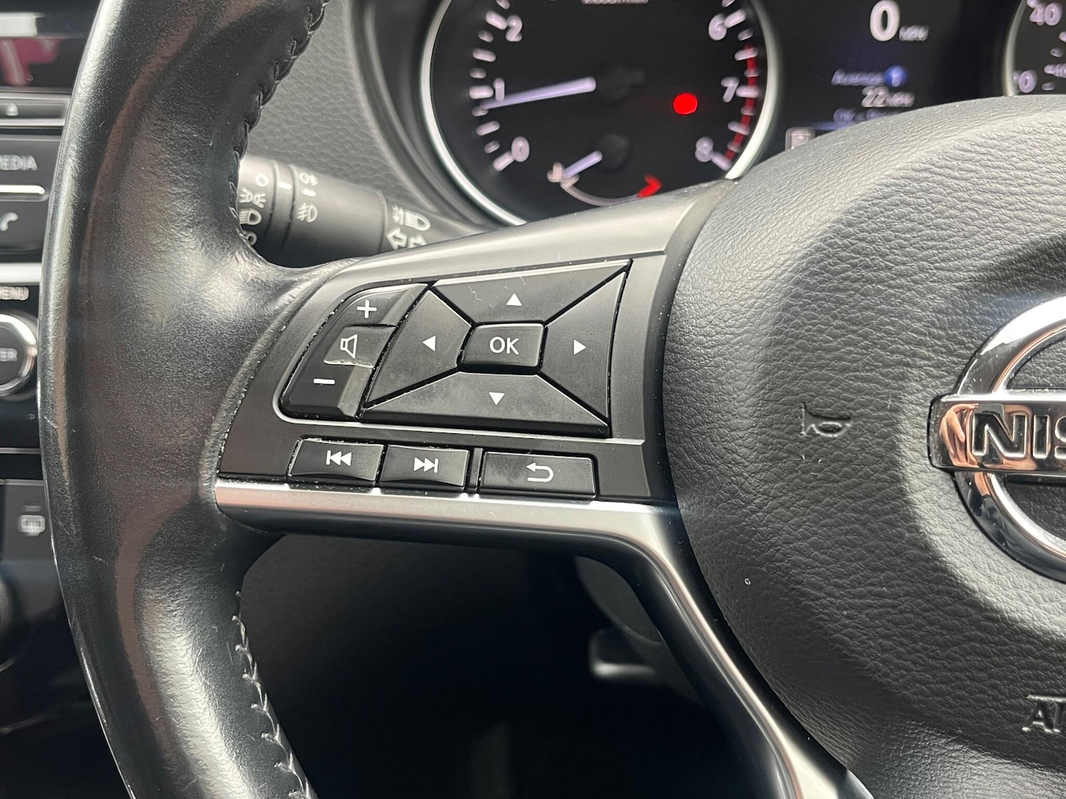 Used Nissan Qashqai 2017 for sale - 76433257: Photo 39