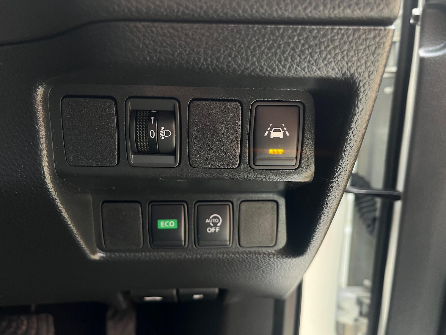 Used Nissan Qashqai 2017 for sale - 76433257: Photo 49