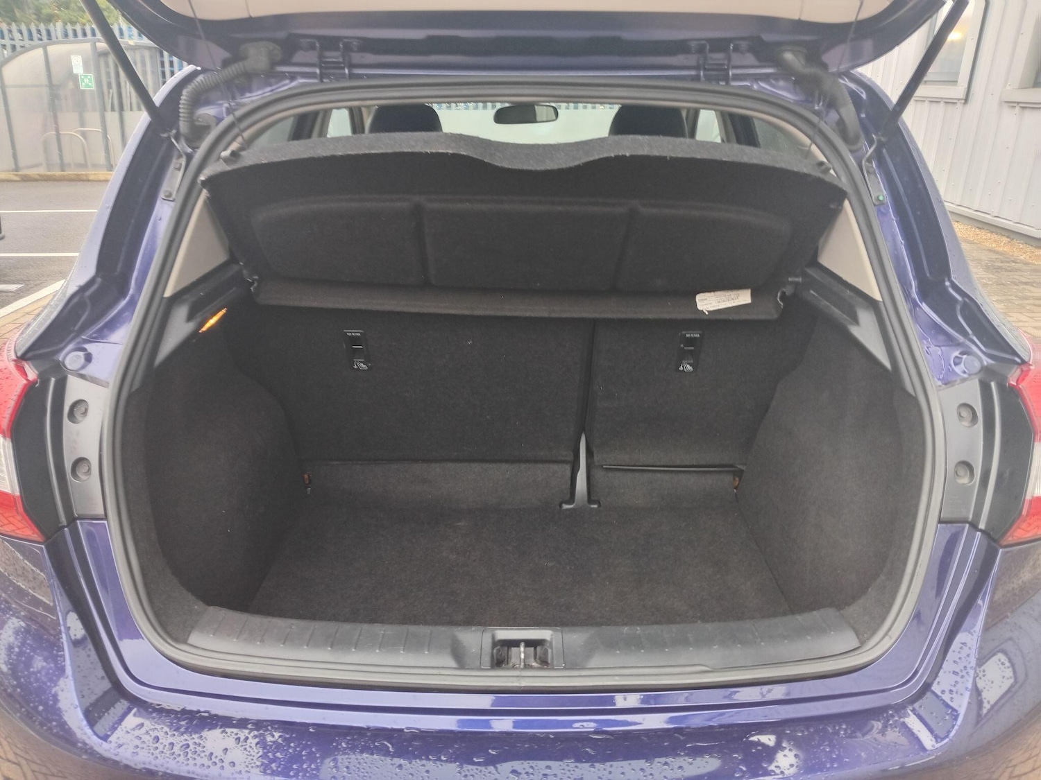 Used Nissan Pulsar 2016 for sale - 75954043: Photo 37