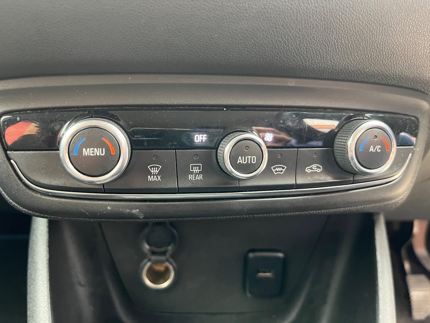 Used Vauxhall Crossland X 2018 for sale - 76513367: Photo 43