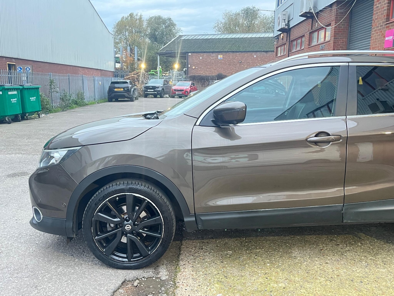 Used Nissan Qashqai 2015 for sale - 76596918: Photo 18