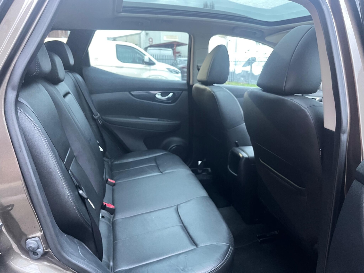 Used Nissan Qashqai 2015 for sale - 76596918: Photo 41