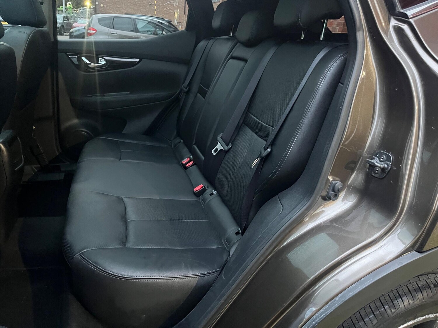 Used Nissan Qashqai 2015 for sale - 76596918: Photo 44