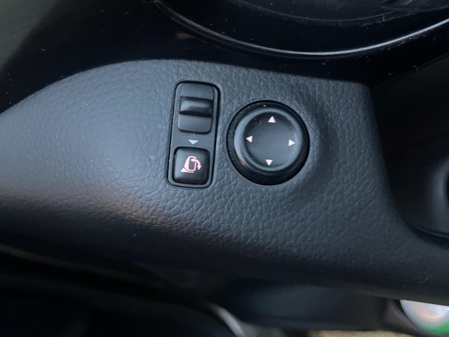 Used Nissan Qashqai 2015 for sale - 76596918: Photo 56