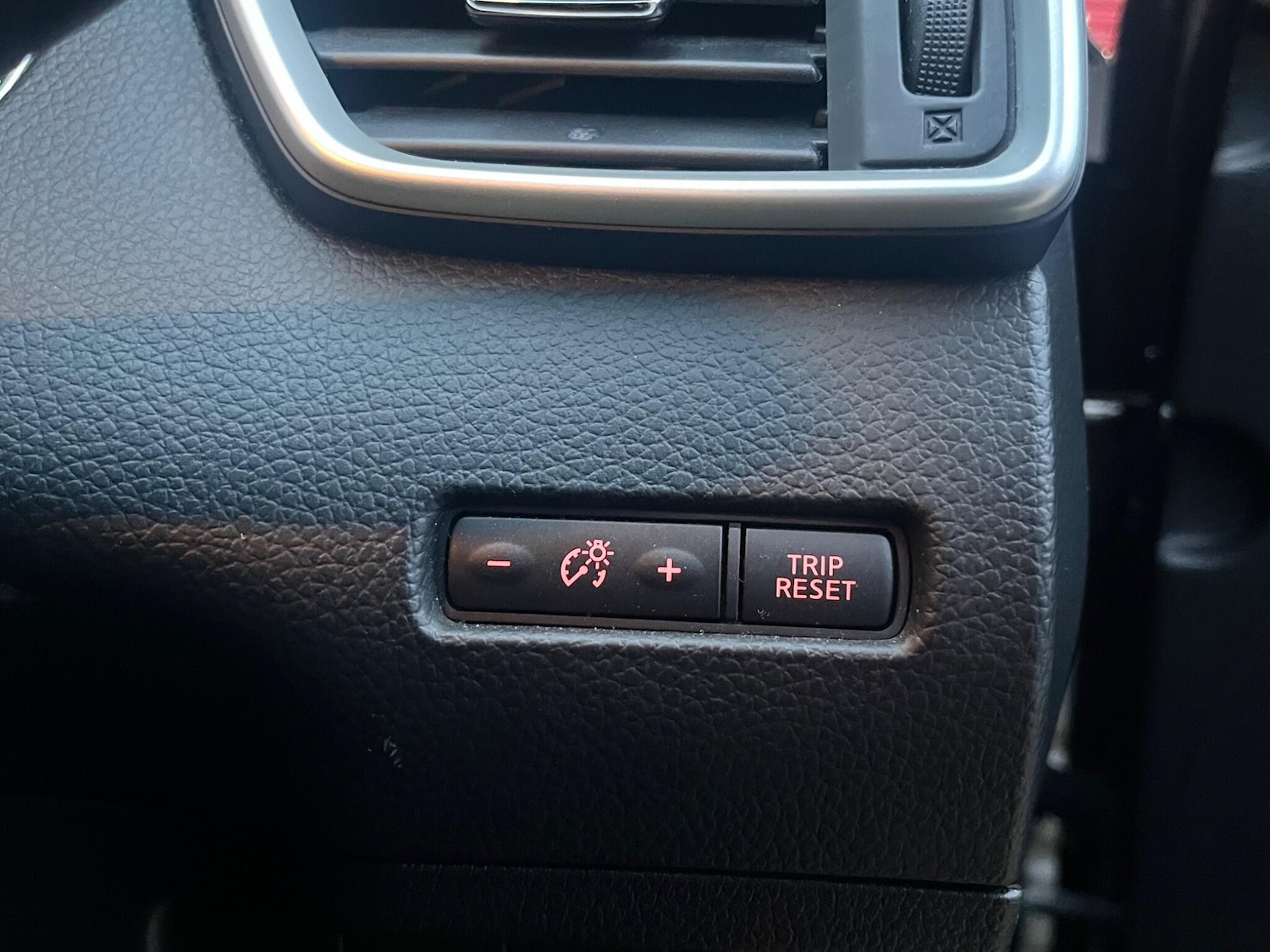 Used Nissan Qashqai 2015 for sale - 76596918: Photo 57