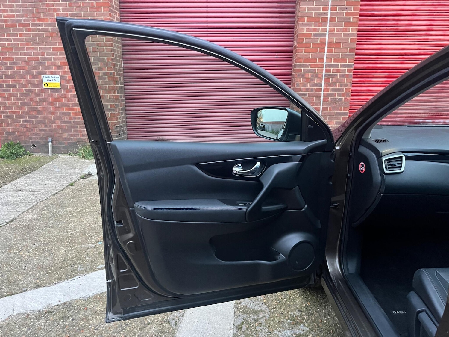 Used Nissan Qashqai 2015 for sale - 76596918: Photo 61