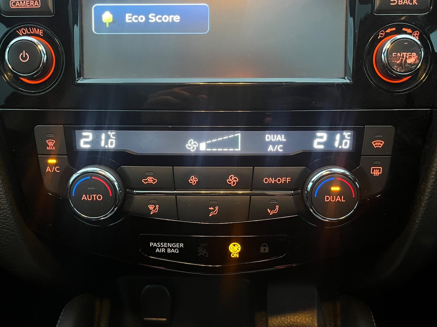 Used Nissan Qashqai 2015 for sale - 76596918: Photo 70