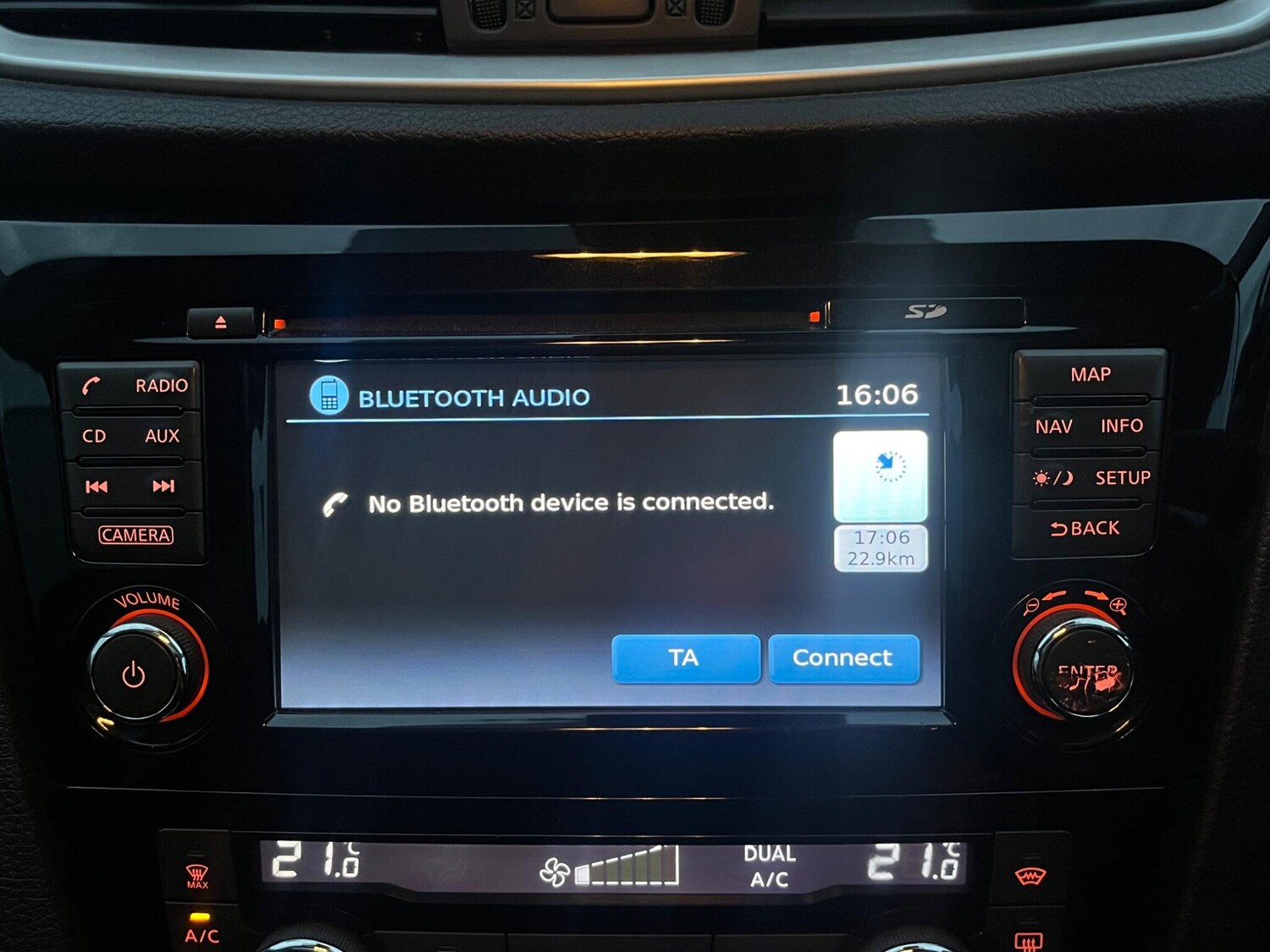 Used Nissan Qashqai 2015 for sale - 76596918: Photo 71