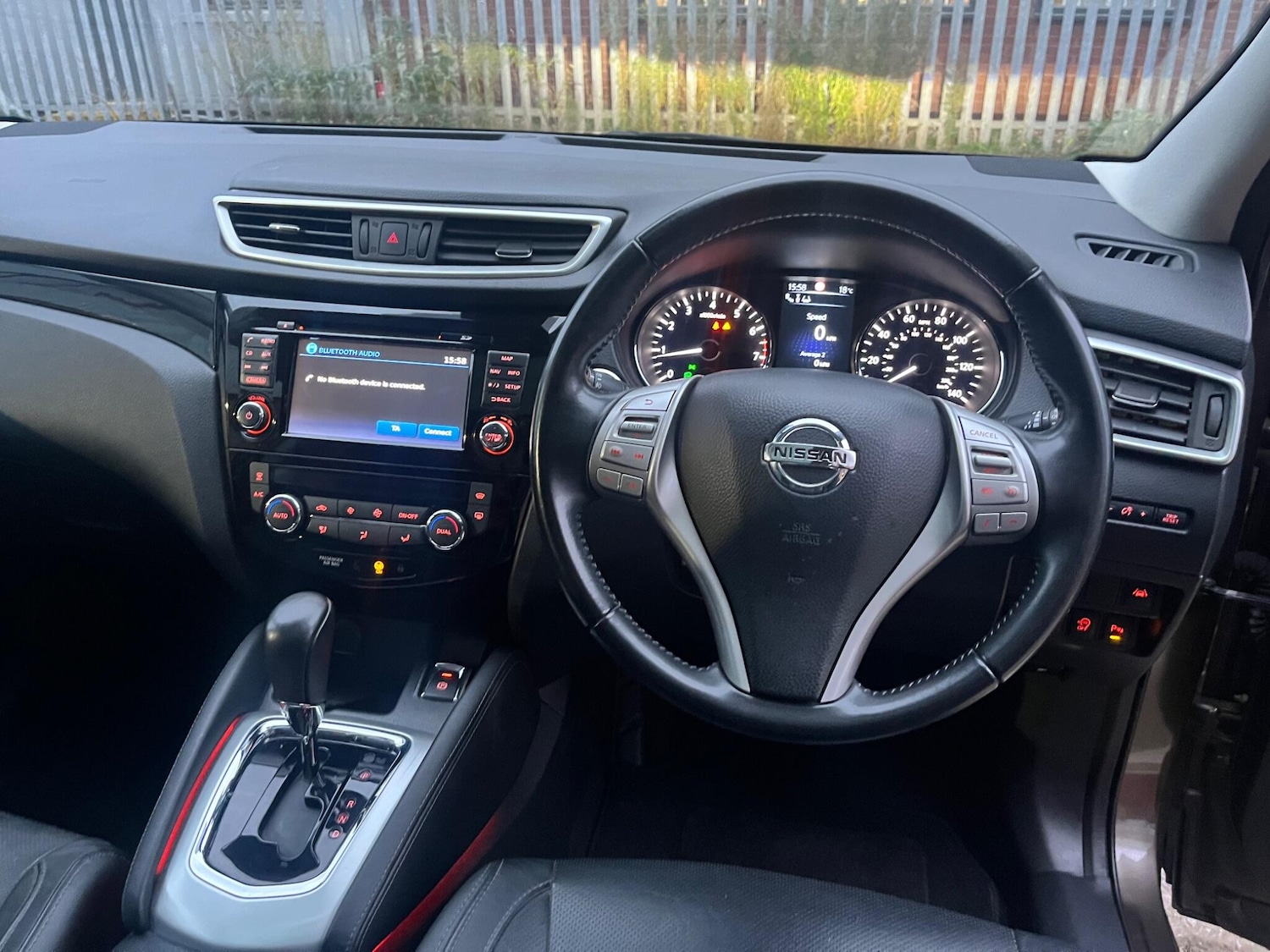 Used Nissan Qashqai 2015 for sale - 76596918: Photo 79
