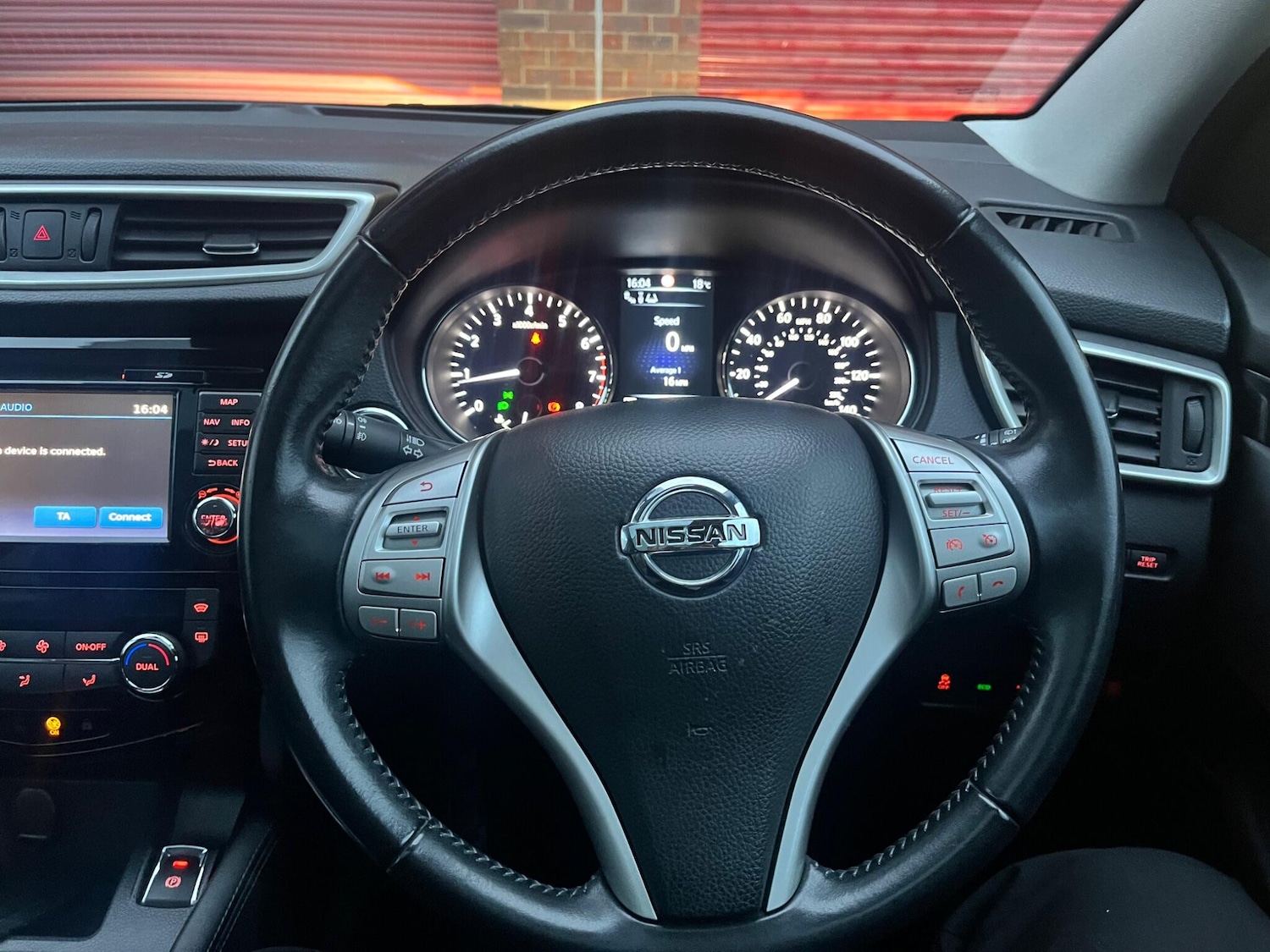 Used Nissan Qashqai 2015 for sale - 76596918: Photo 82