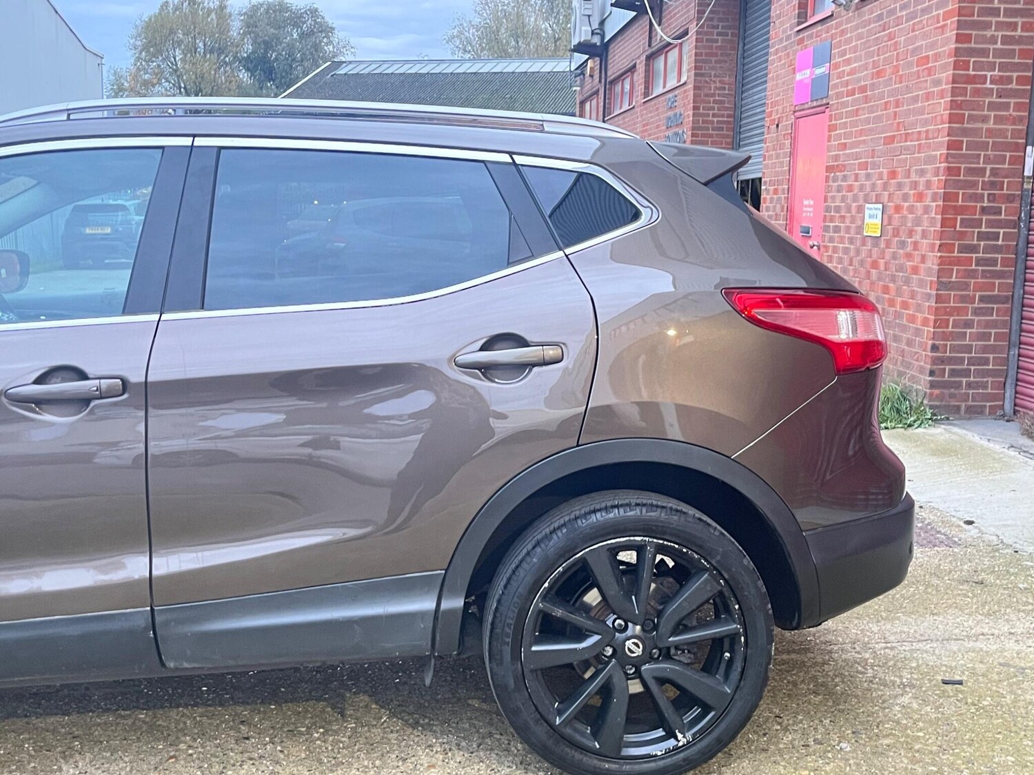 Used Nissan Qashqai 2015 for sale - 76596918: Photo 91