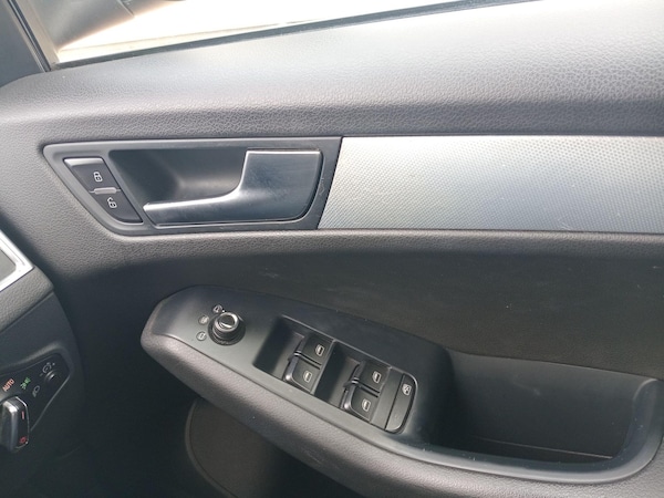 Used Audi Q5 2011 for sale - 76215101: Photo 31