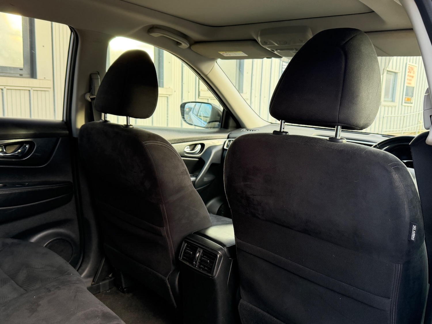 Used Nissan X-Trail 2015 for sale - 76633089: Photo 29