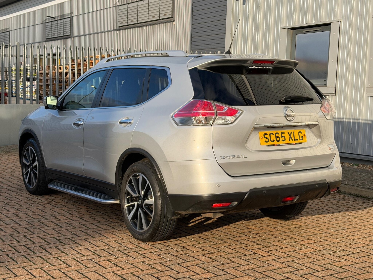 Used Nissan X-Trail 2015 for sale - 76633089: Photo 4