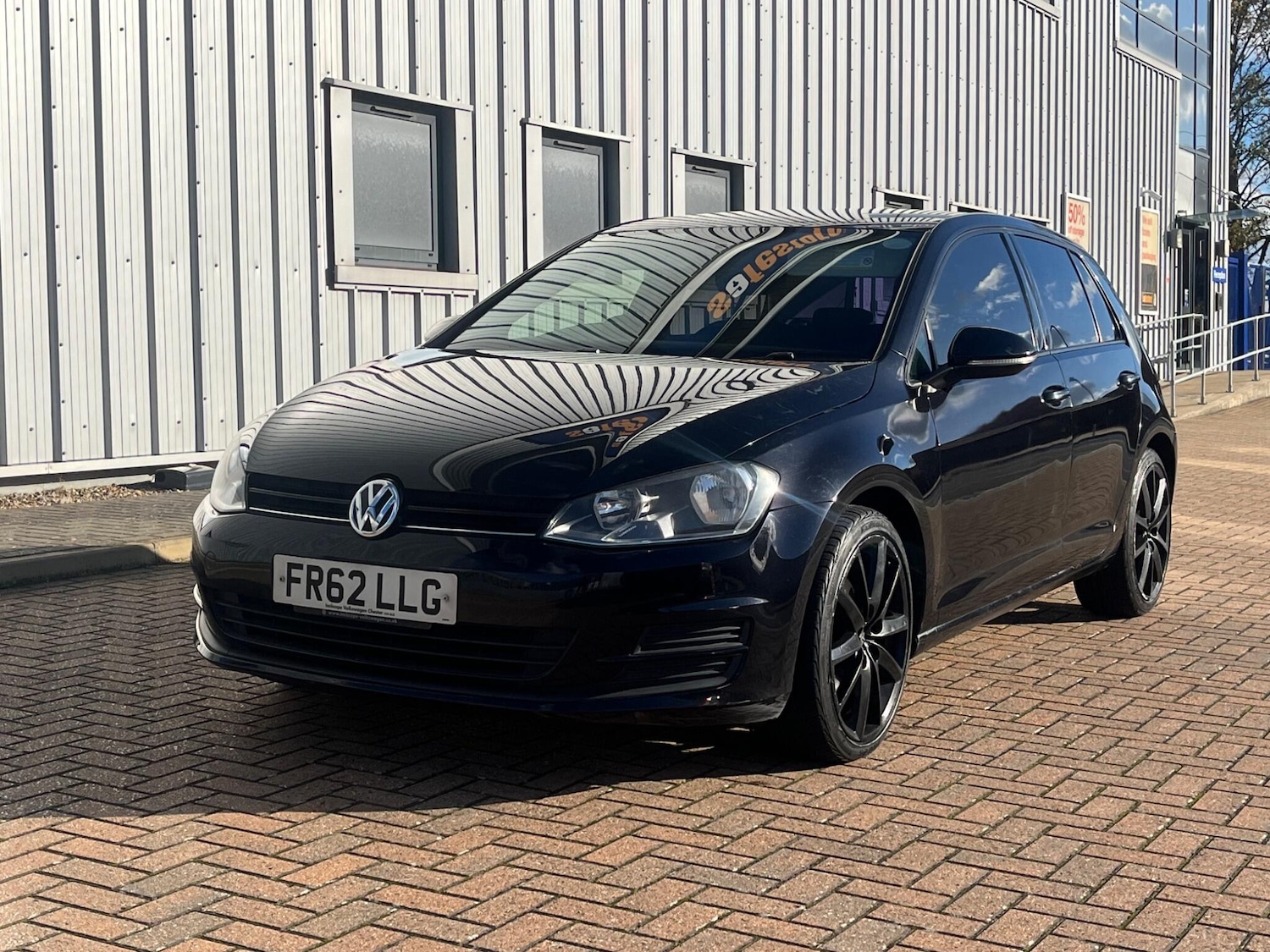 Used Volkswagen Golf 2013 for sale - 76446697: Photo 3