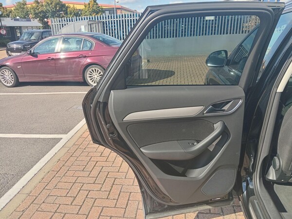Used Audi Q3 2014 for sale - 76151419: Photo 33