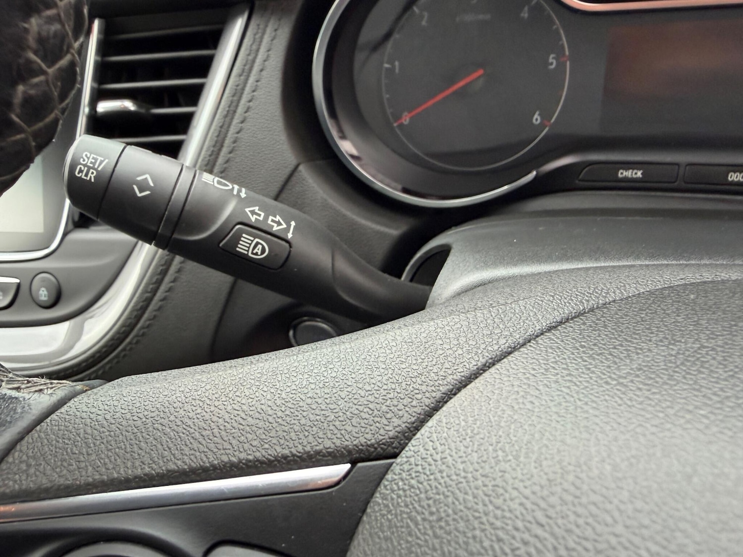 Used Vauxhall Grandland X 2018 for sale - 78062570: Photo 16