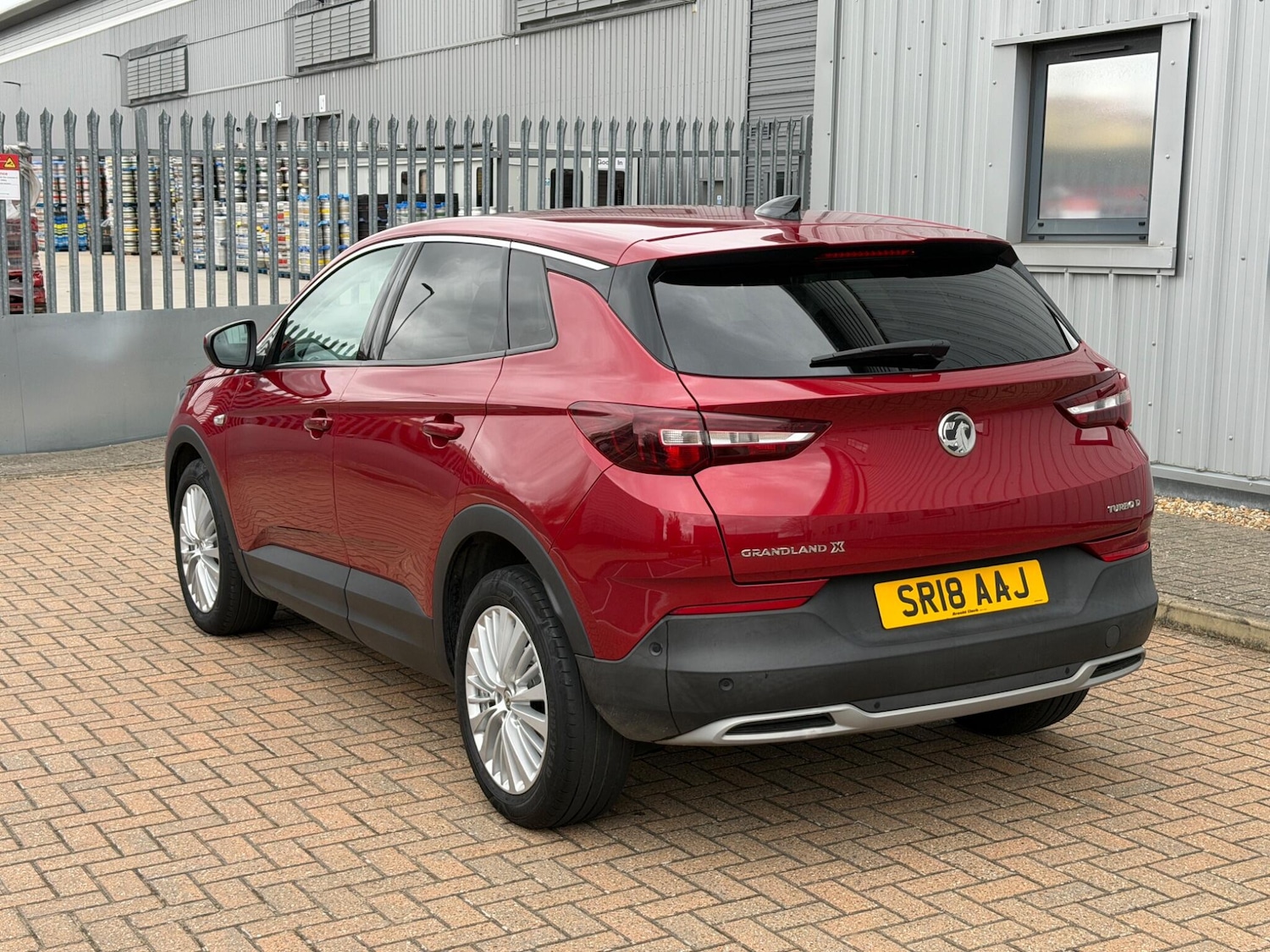 Used Vauxhall Grandland X 2018 for sale - 78062570: Photo 5