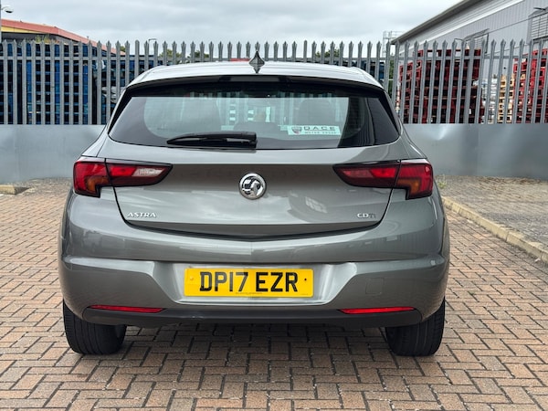 Used Vauxhall Astra 2017 for sale - 75071191: Photo 11