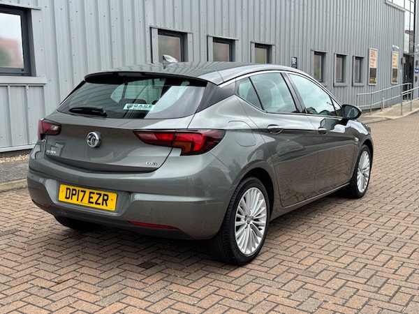 Used Vauxhall Astra 2017 for sale - 75071191: Photo 16