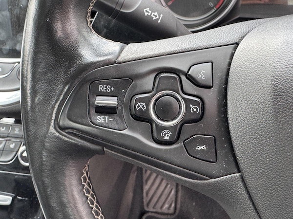 Used Vauxhall Astra 2017 for sale - 75071191: Photo 30