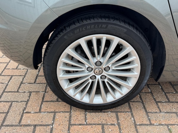 Used Vauxhall Astra 2017 for sale - 75071191: Photo 41
