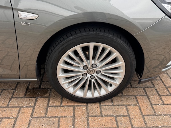 Used Vauxhall Astra 2017 for sale - 75071191: Photo 42
