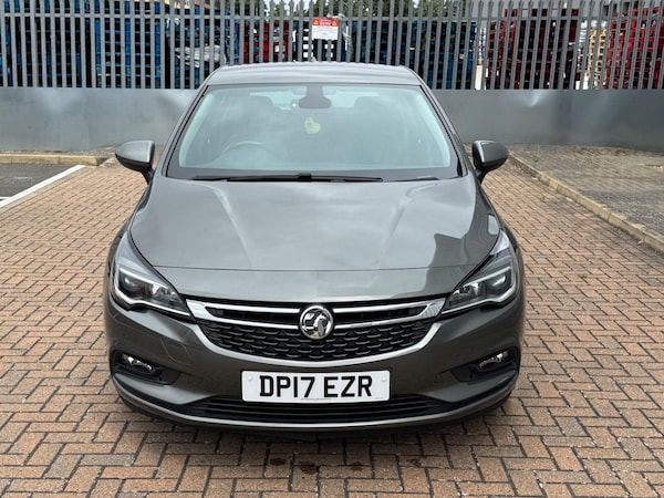 Used Vauxhall Astra 2017 for sale - 75071191: Photo 6