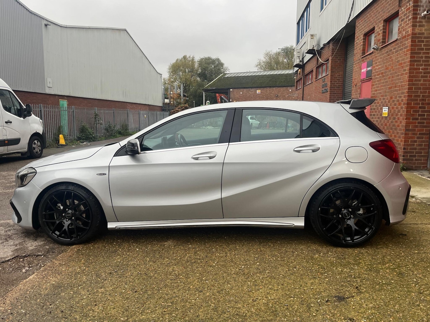 Used Mercedes-Benz A-Class 2016 for sale - 76596957: Photo 19