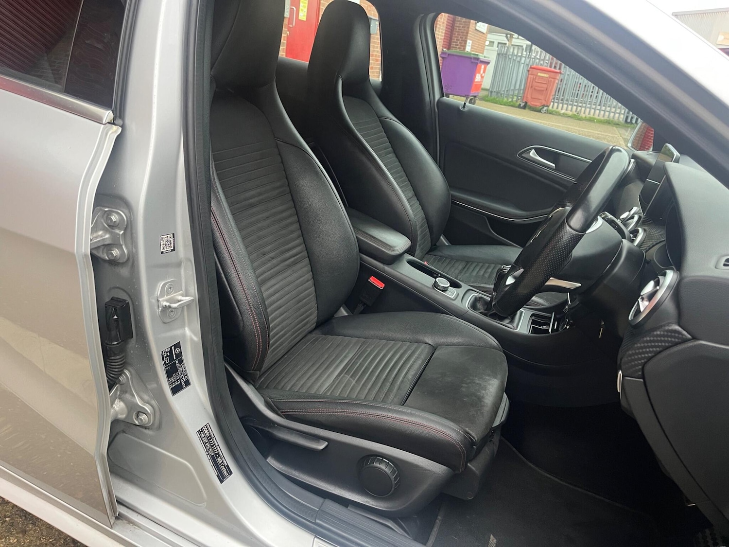 Used Mercedes-Benz A-Class 2016 for sale - 76596957: Photo 35