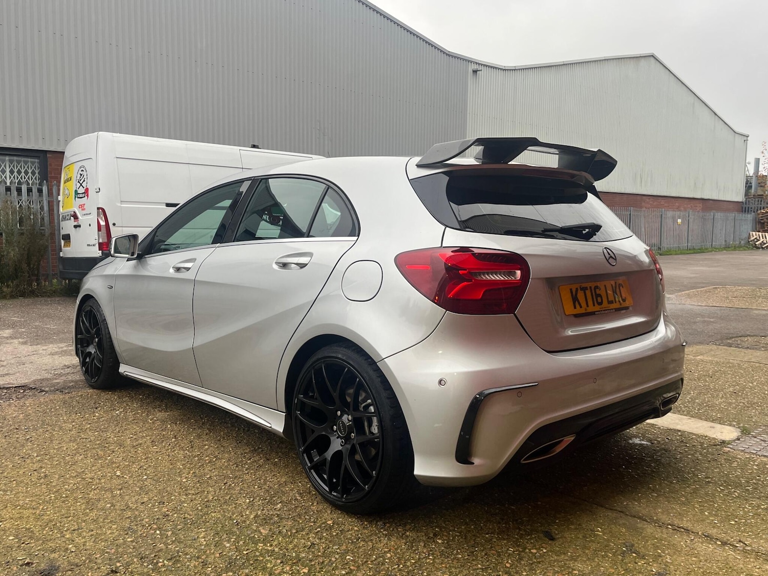 Used Mercedes-Benz A-Class 2016 for sale - 76596957: Photo 4