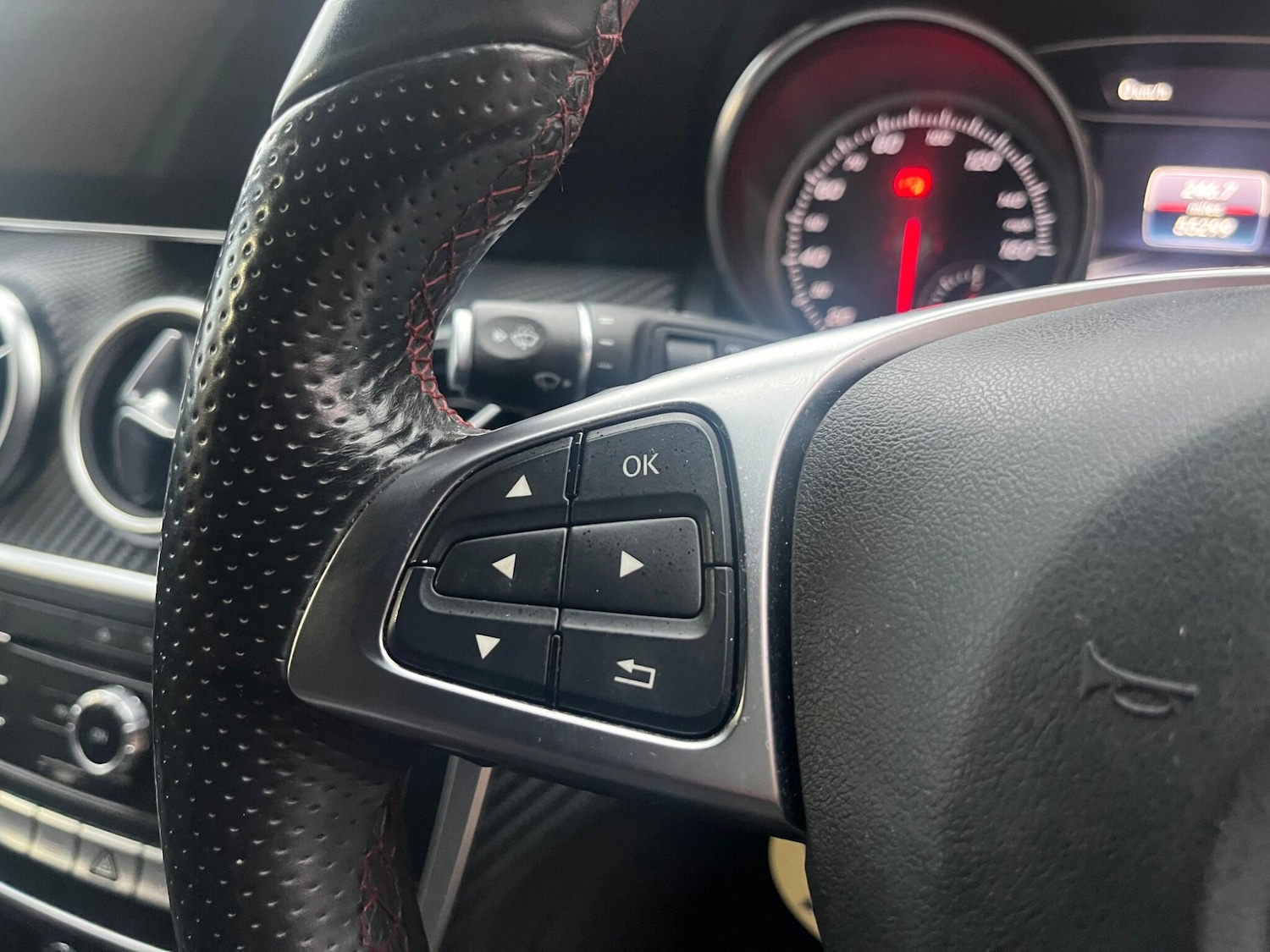 Used Mercedes-Benz A-Class 2016 for sale - 76596957: Photo 46