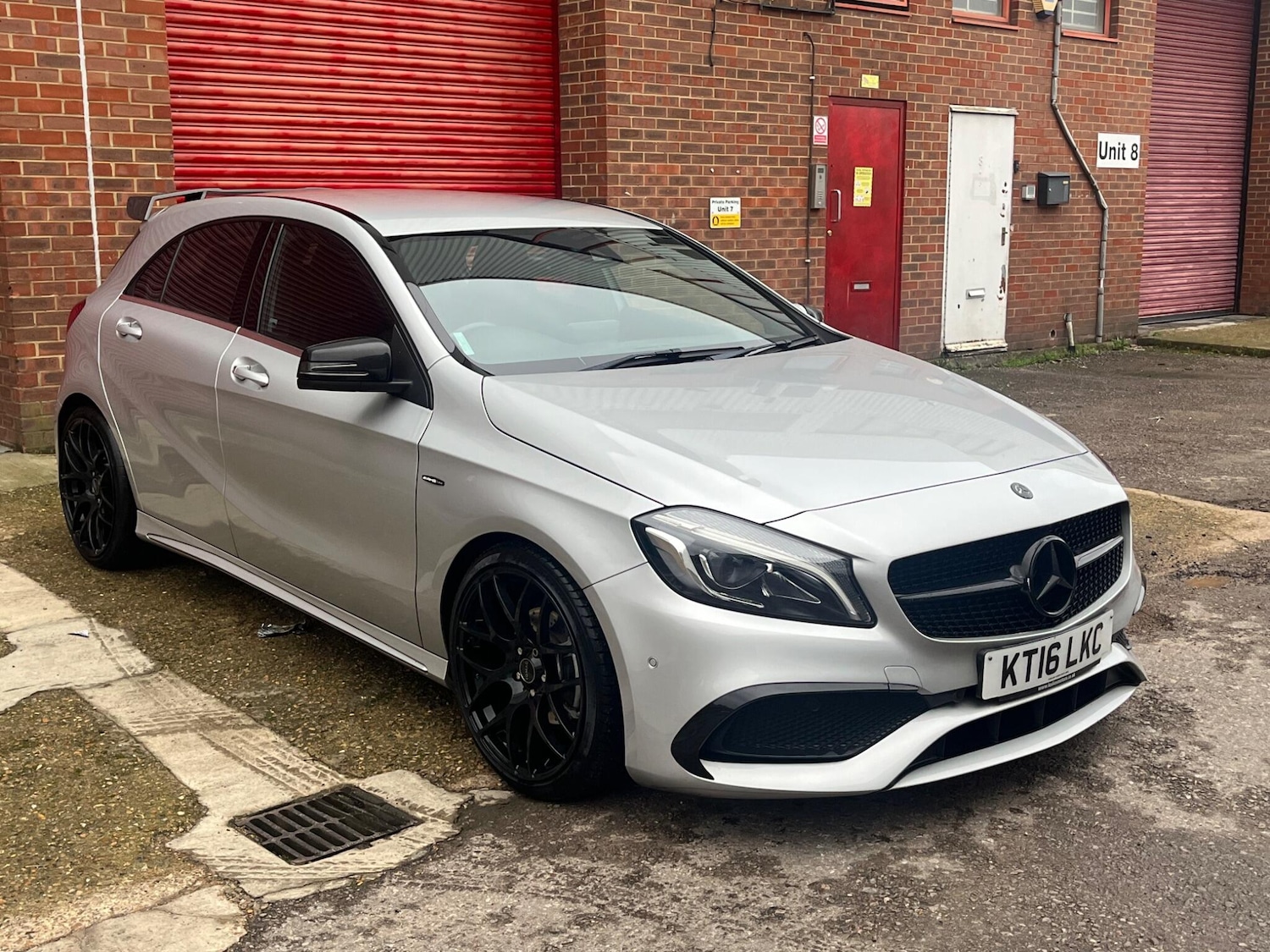 Used Mercedes-Benz A-Class 2016 for sale - 76596957: Photo 5