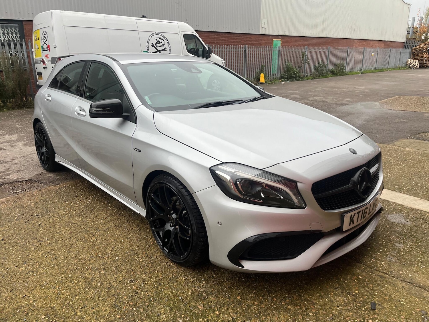 Used Mercedes-Benz A-Class 2016 for sale - 76596957: Photo 7