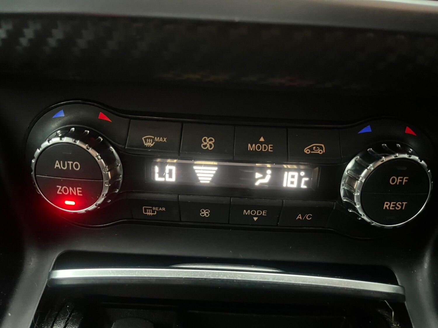 Used Mercedes-Benz A-Class 2016 for sale - 76596957: Photo 75