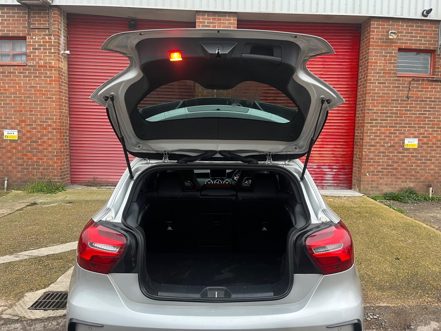 Used Mercedes-Benz A-Class 2016 for sale - 76596957: Photo 77