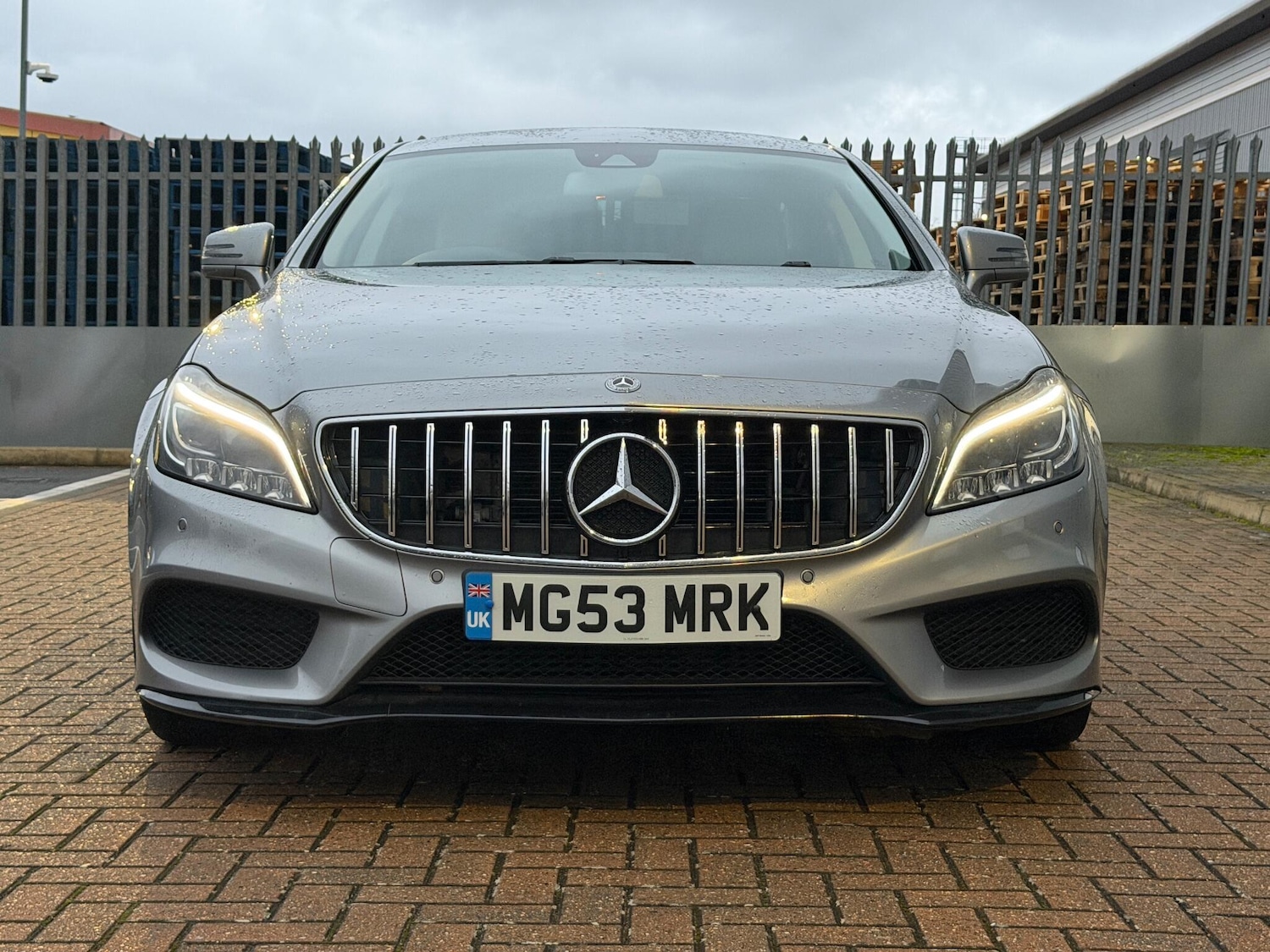 Used Mercedes-Benz CLS 2015 for sale - 76926700: Photo 3