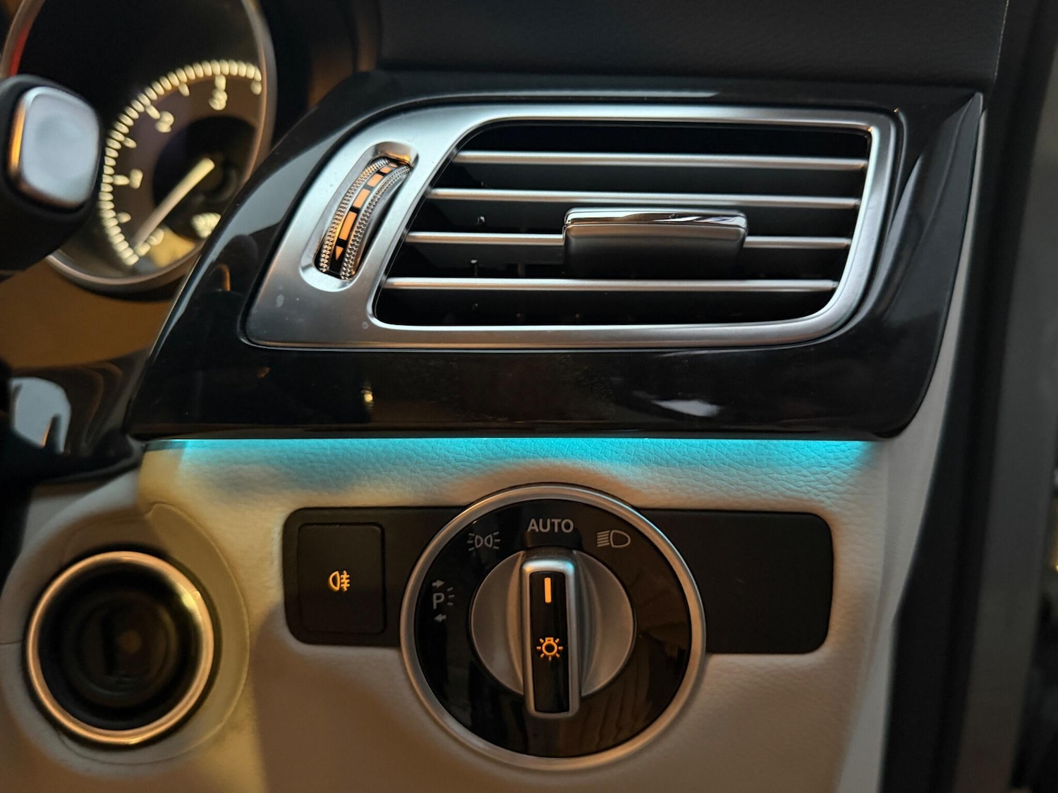 Used Mercedes-Benz CLS 2015 for sale - 76926700: Photo 37