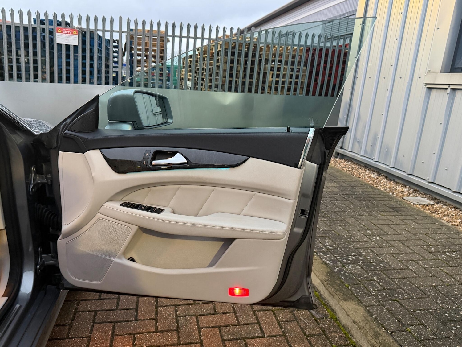 Used Mercedes-Benz CLS 2015 for sale - 76926700: Photo 48