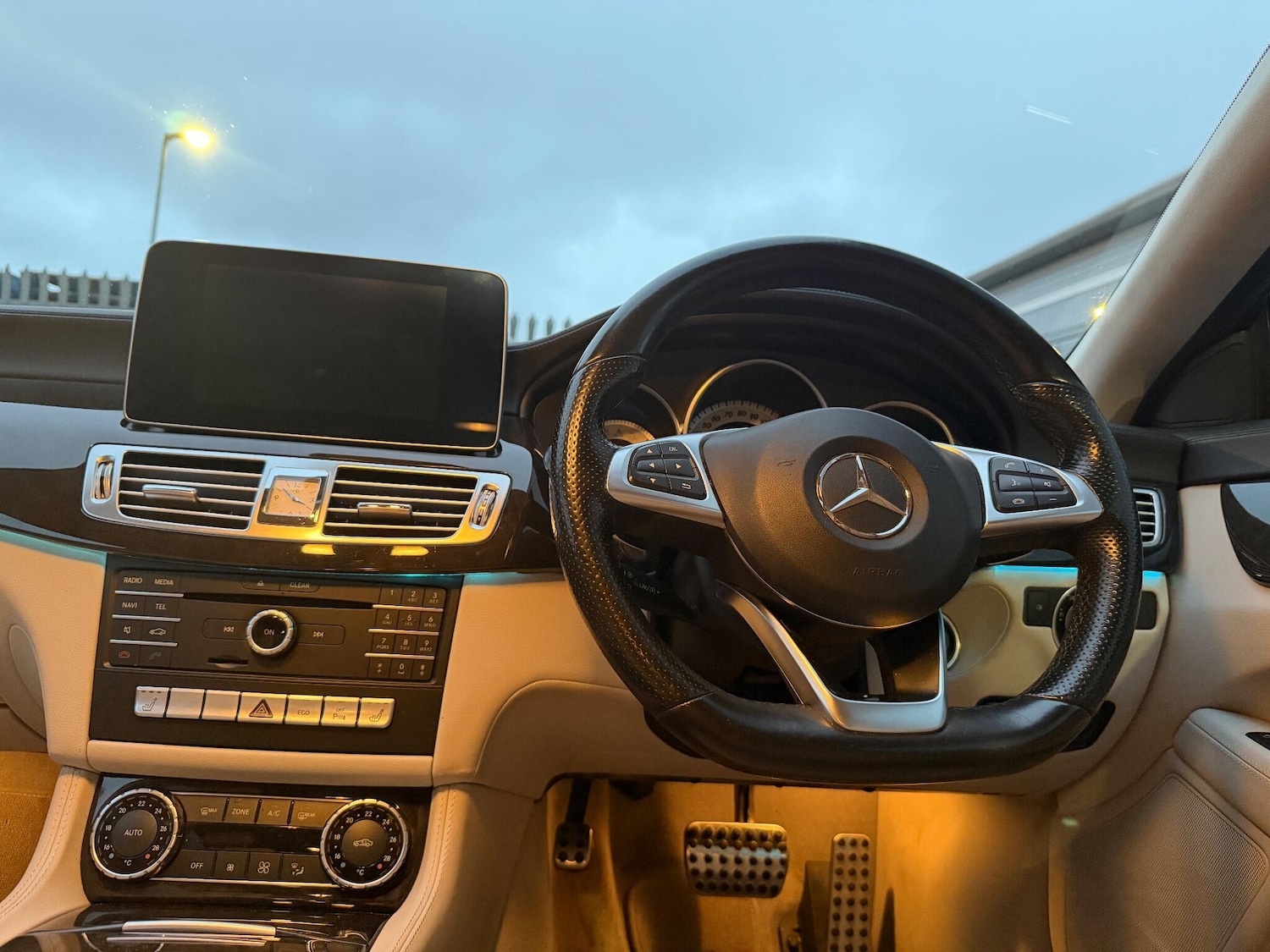 Used Mercedes-Benz CLS 2015 for sale - 76926700: Photo 61