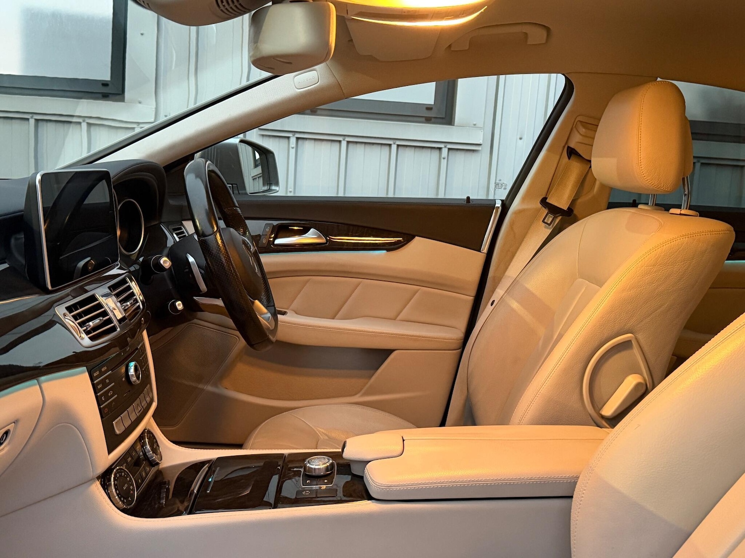 Used Mercedes-Benz CLS 2015 for sale - 76926700: Photo 63