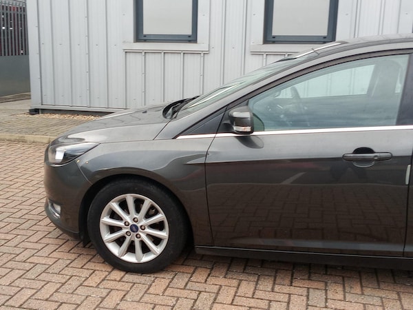 Used Ford Focus 2017 for sale - 76179829: Photo 17