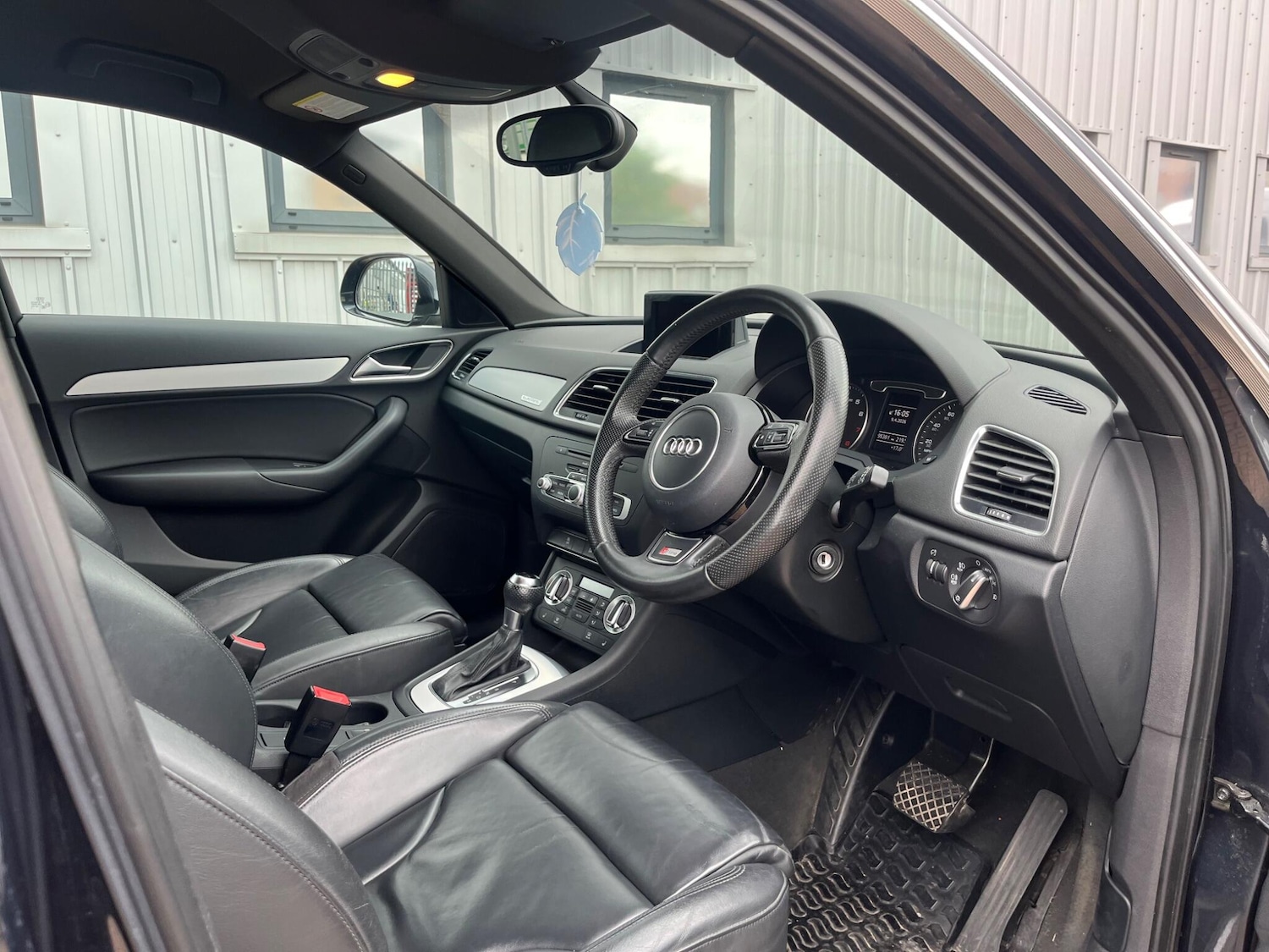 Used Audi Q3 2013 for sale - 78185110: Photo 21