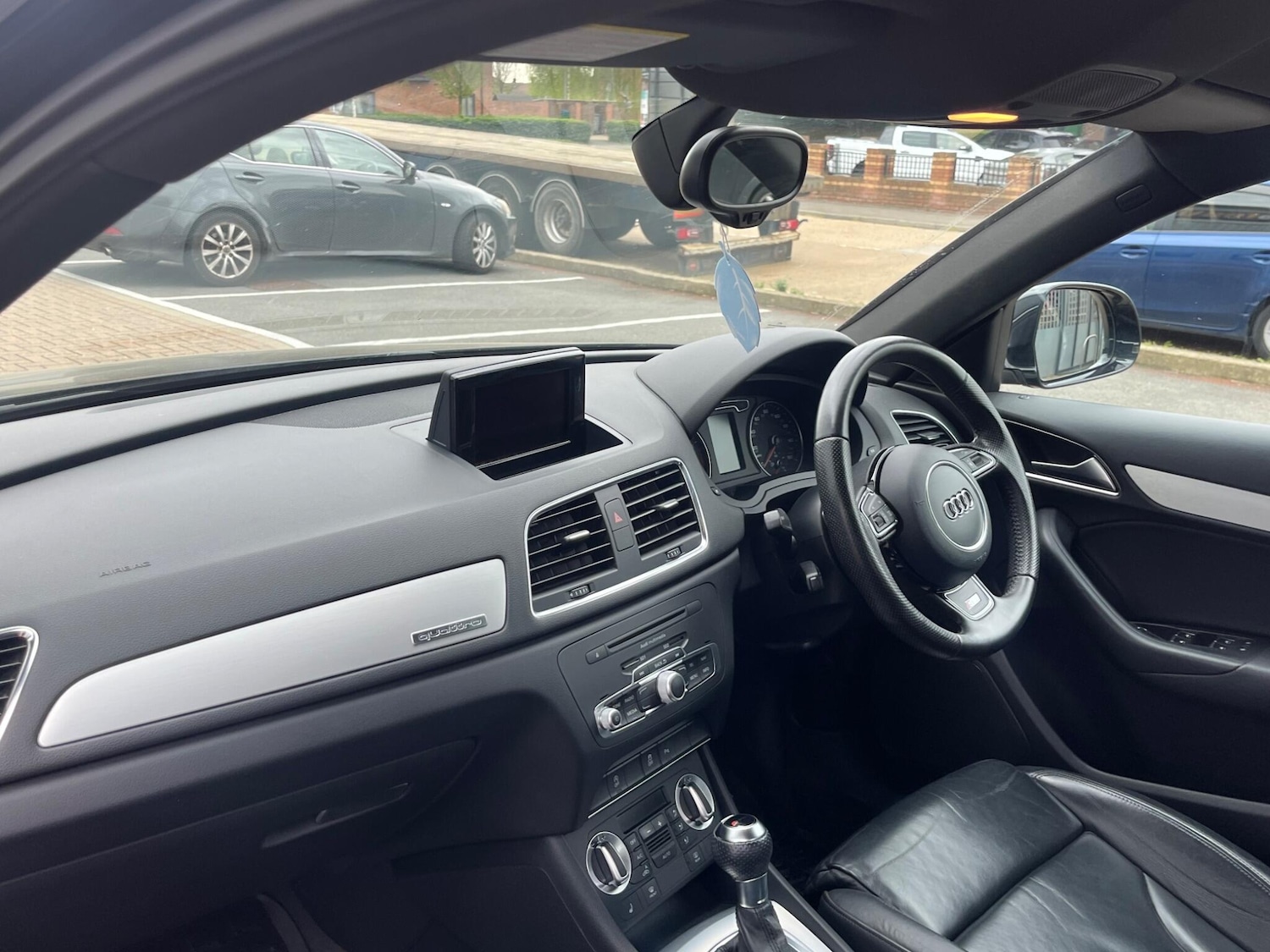 Used Audi Q3 2013 for sale - 78185110: Photo 24