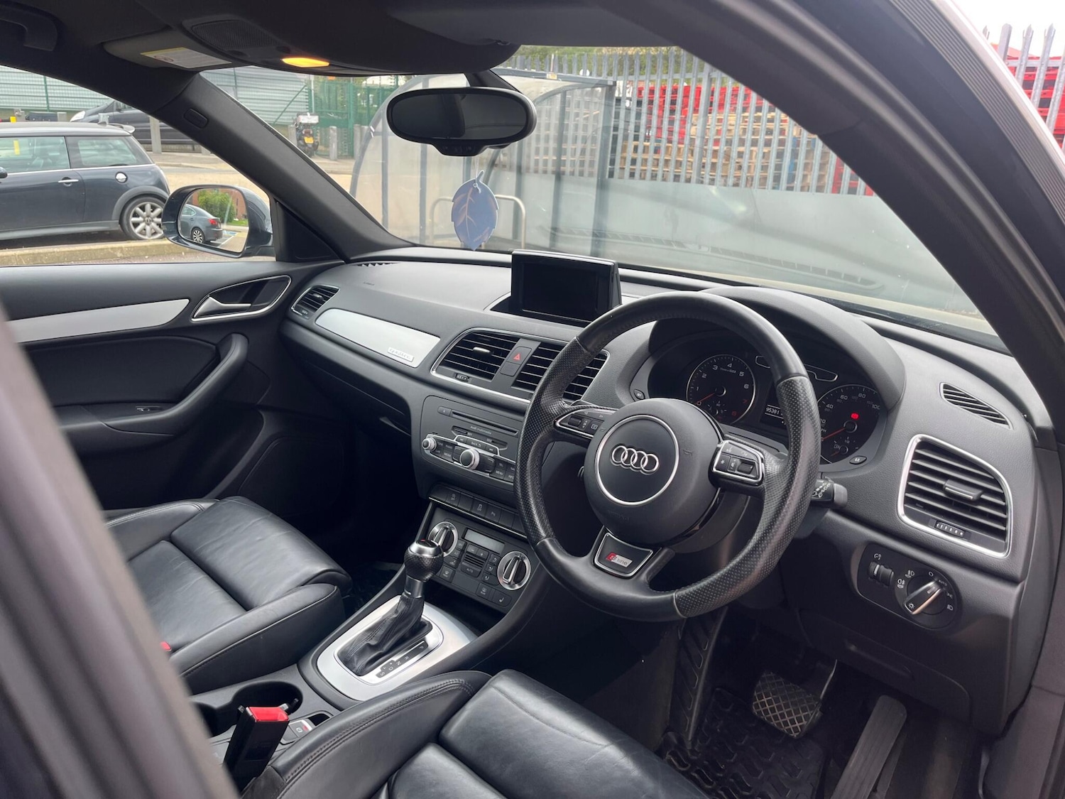 Used Audi Q3 2013 for sale - 78185110: Photo 27