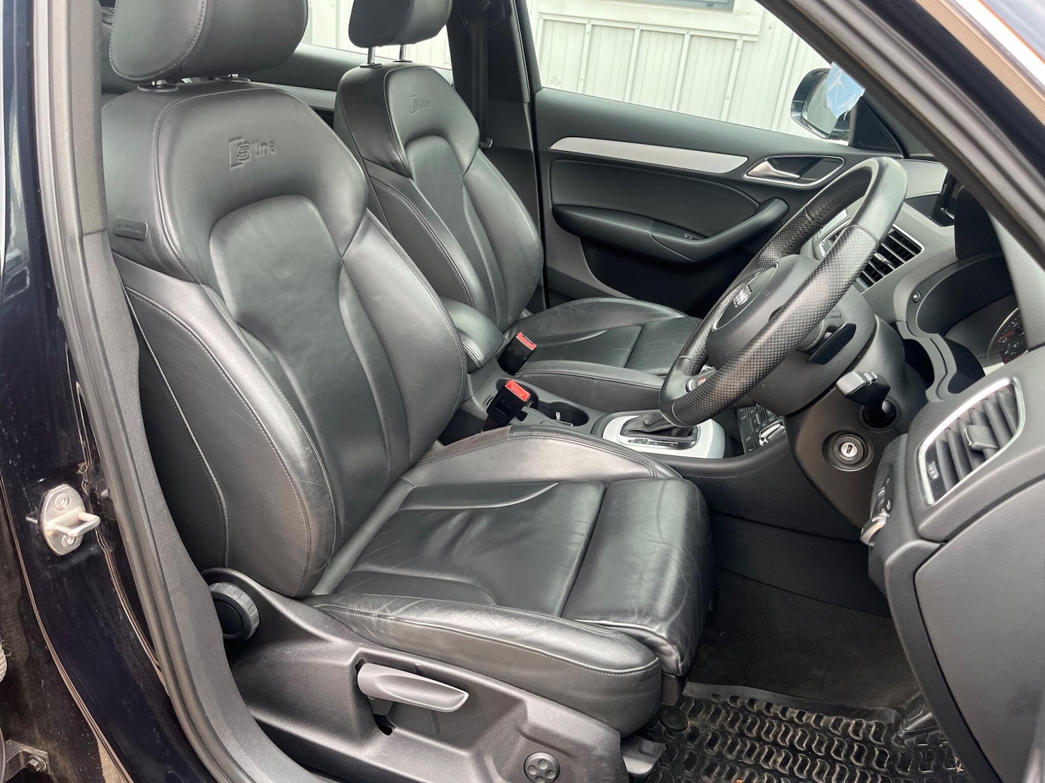 Used Audi Q3 2013 for sale - 78185110: Photo 29