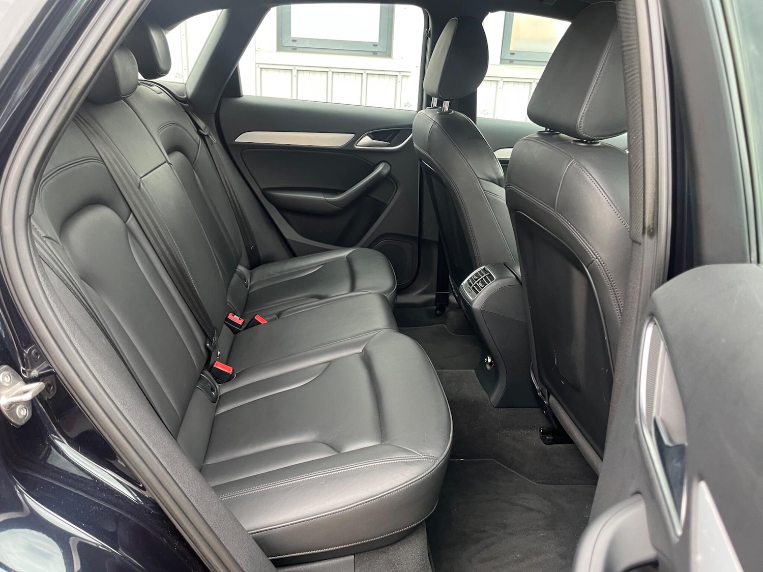 Used Audi Q3 2013 for sale - 78185110: Photo 32