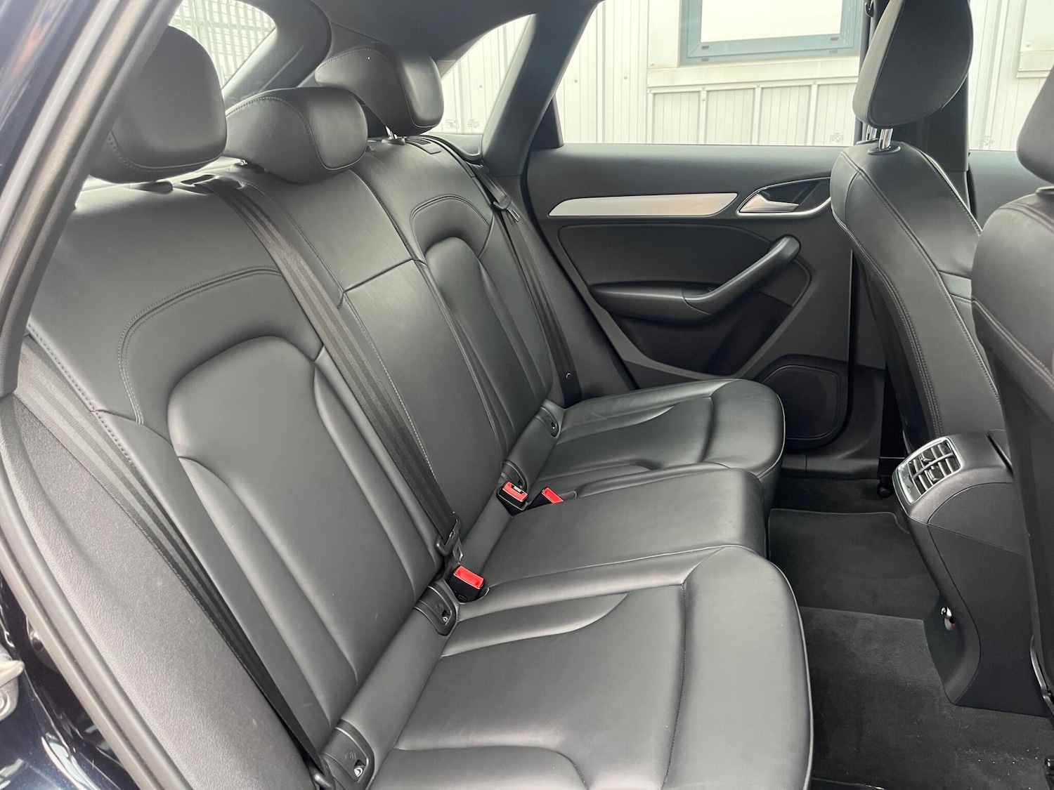 Used Audi Q3 2013 for sale - 78185110: Photo 35